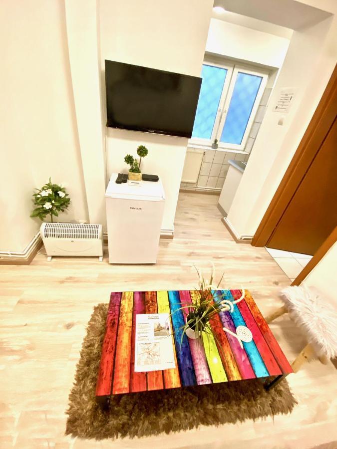 Modern Old Town Central Apartment Bucureşti Ngoại thất bức ảnh